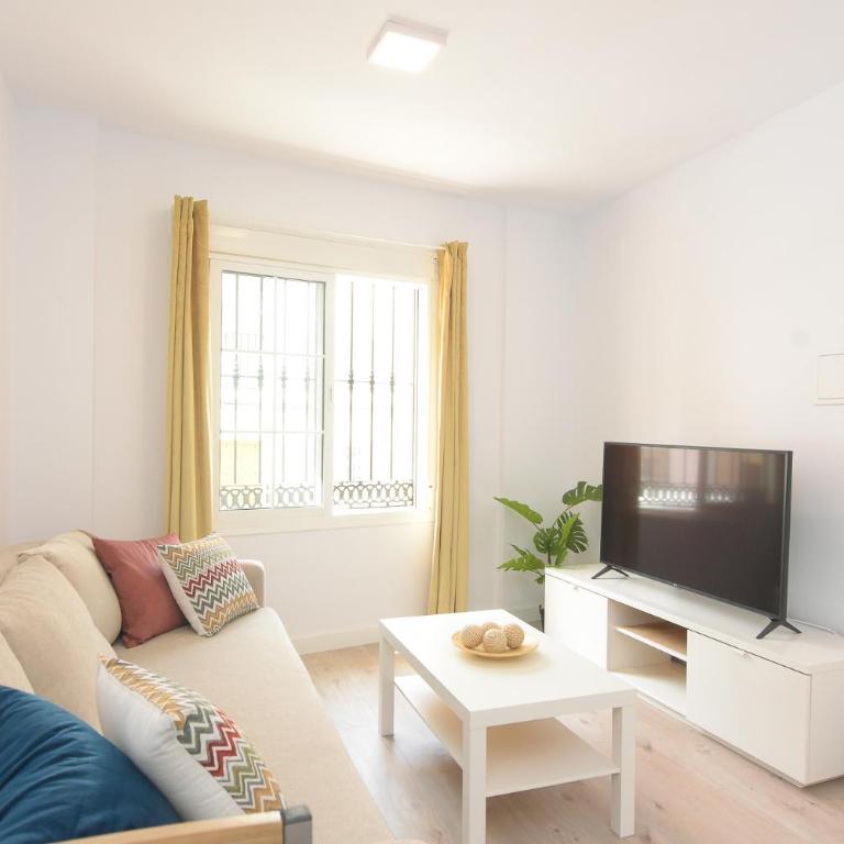 Apartamento recién reformado en el centro de Nerja - Apartamento de 1 dormitorio - 4