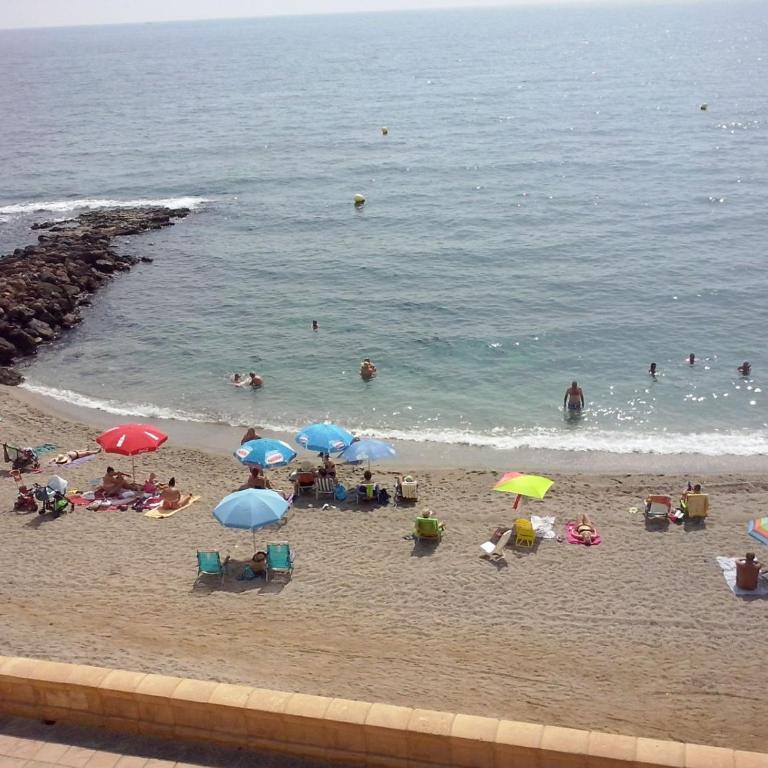 Apartamento con piscina y terraza a 50 metros de la playa - Apartment with Terrace - 17