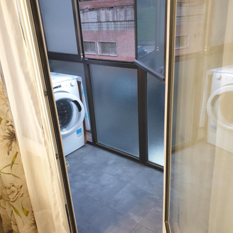 M&N Apartamento Bilbao - Two-Bedroom Apartment - 30