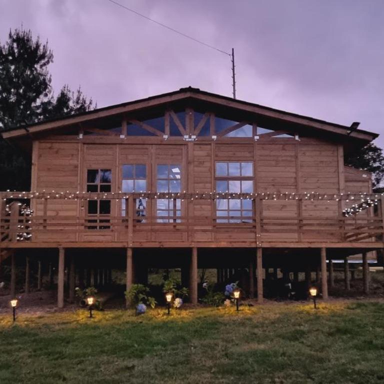 EcoChalet Luxury - Two-Bedroom Chalet - 9