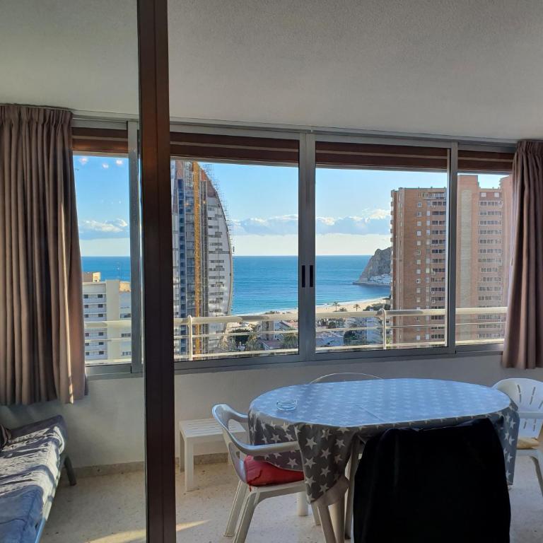 Coblanca 21 - Two-Bedroom Apartment - 17