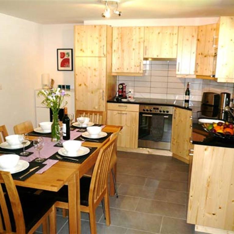 Apartments Vieux Chalet - Two-Bedroom Apartment / B 02 - 6