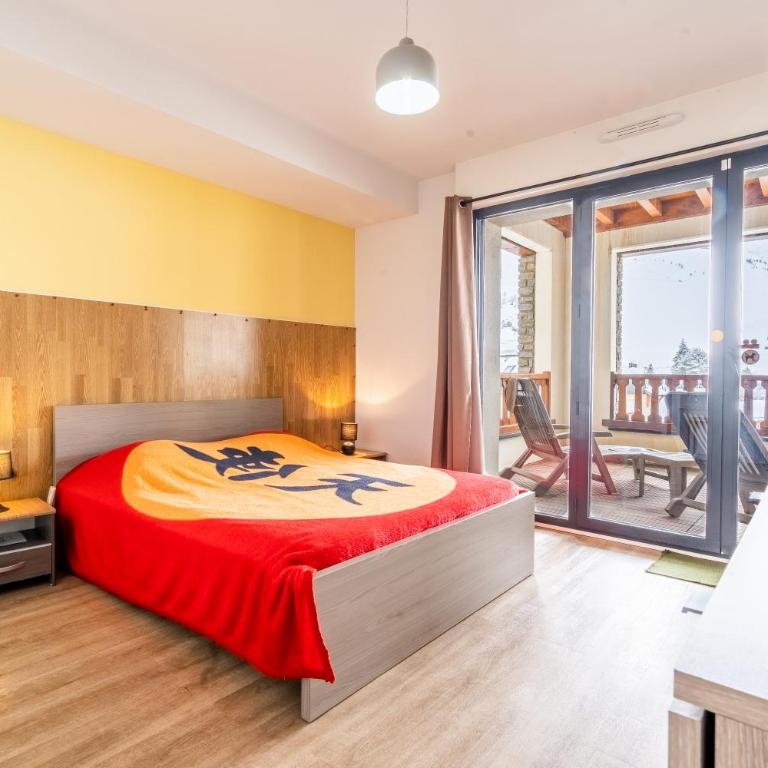 Solyneou 3 le chamoix Appartement au pied du pic du midi 8pers - Appartement - 7