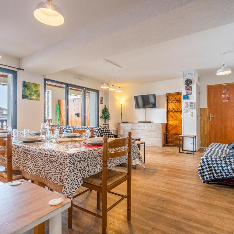 Solyneou 3 le chamoix Appartement au pied du pic du midi 8pers - Appartement - 9