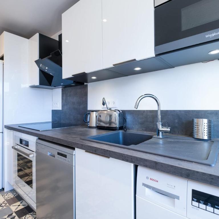 2Br Apartment 100m from Beaches Terrace & Parking - Appartement - 13
