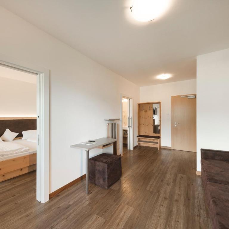 Panorama Hotel Garni Bühlerhof - Suite con balcón - 6