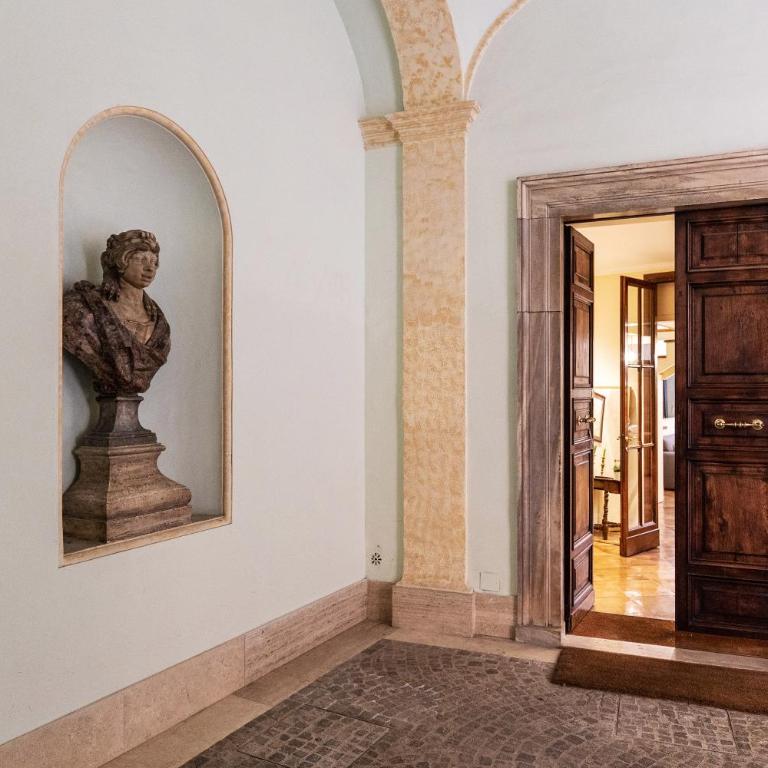 Rome As You Feel - Charming Loft Campitelli in Navona - Apartment - Split Level - 9