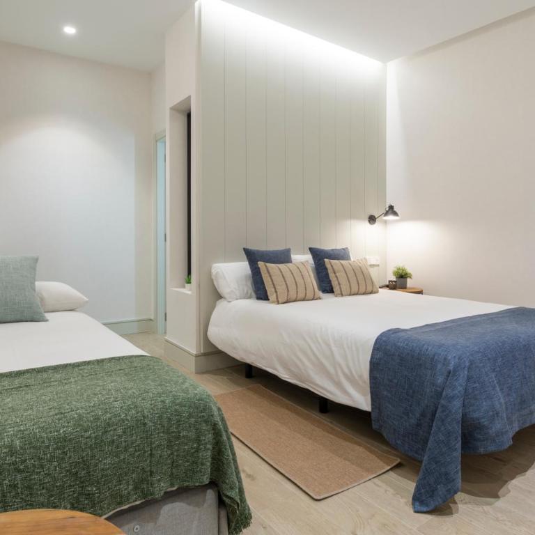 Prado Rooms 46 - Darya Living - Habitación Triple - 1