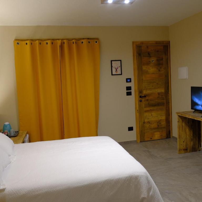 Arlette Chambres d'Hôtes - Camera King con Accesso Ospiti Disabili - 2