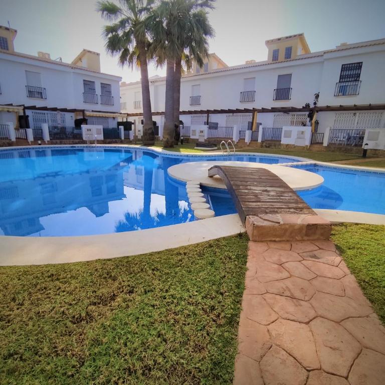 Adosado familiar frente a la piscina - Palm Beach ALBERT VILLAS - Bungalow - Frente al agua - 24