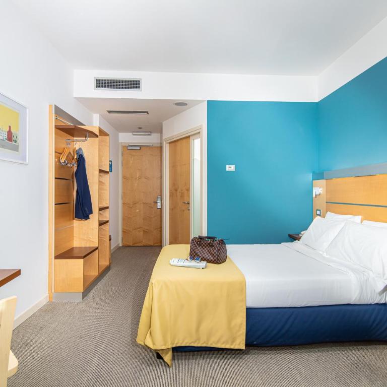 Meditur Hotel Udine Nord - Camera Queen Standard - 4