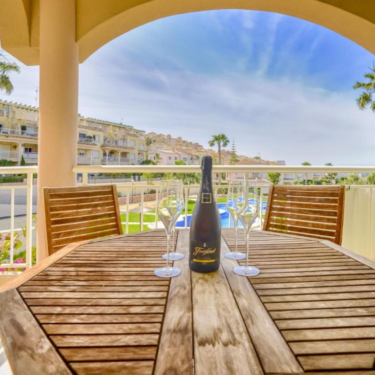 Residencia Partida Casanova (II-1º-5) - Apartamento con vistas a la piscina - 12