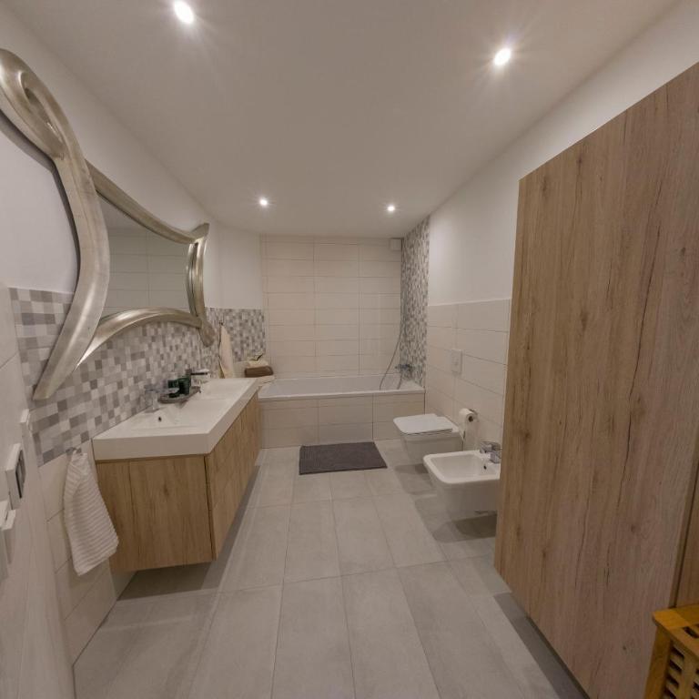 Penthouse Linnet Bihać - Apartment - 36