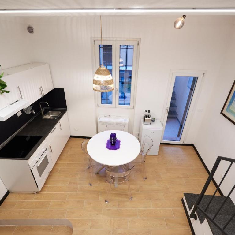 LOFT PORTICI in Bologna city - Appartamento con 2 Camere da Letto - 2