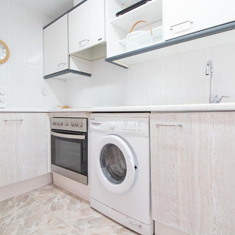 Global Vacacional, Increíble apartamento en la playa, Canet d'en Berenguer - Apartment with Balcony - 17