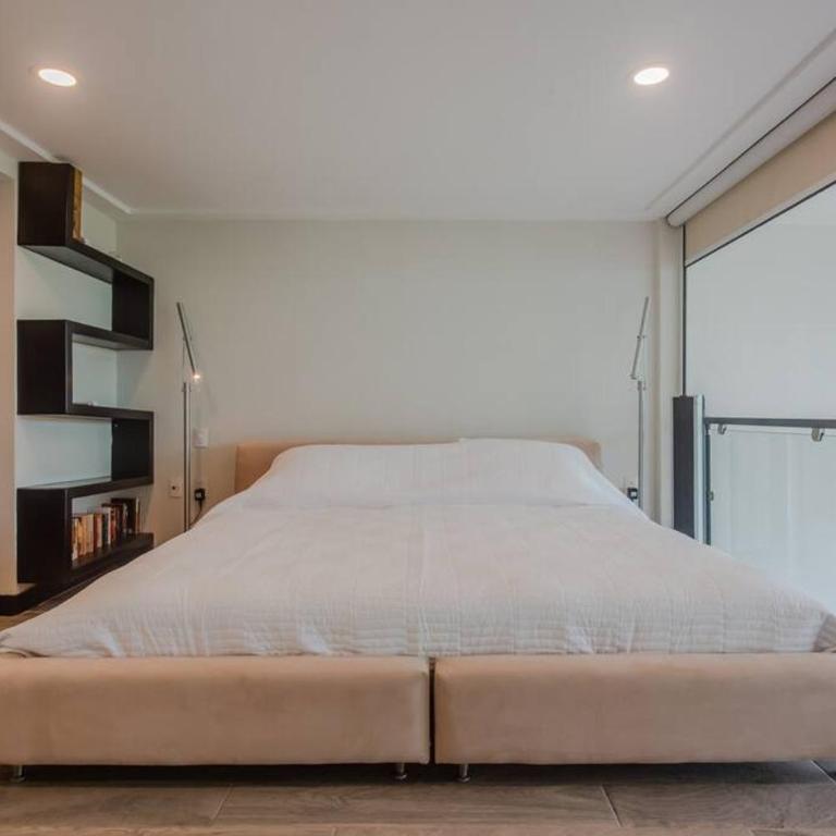 LOCATION- 3-Bdr PENTH-150 mbps- POOL- Priv ROOFTOP - Three-Bedroom Apartment - 21