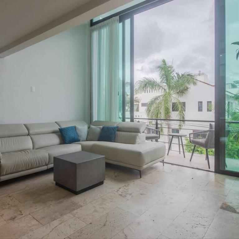 LOCATION- 3-Bdr PENTH-150 mbps- POOL- Priv ROOFTOP - Three-Bedroom Apartment - 31