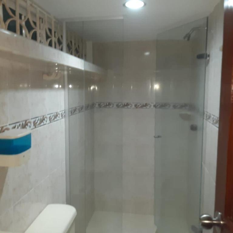 Shalom Home90 - Habitación Deluxe - 1 cama grande - 8