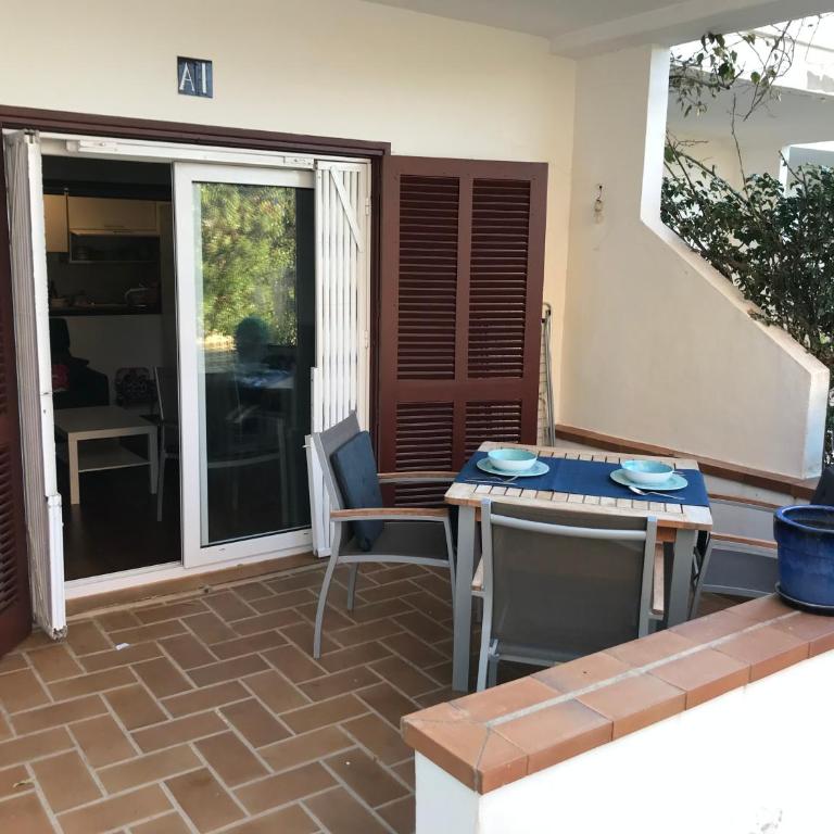 Primera línea de playa Julio y agosto, mínimo 7 días, de lunes a lunes - One-Bedroom Apartment - 2