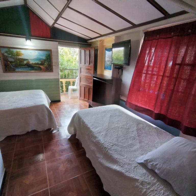 Hospedaje Turistico Angula Place - Apartamento con terraza - 3