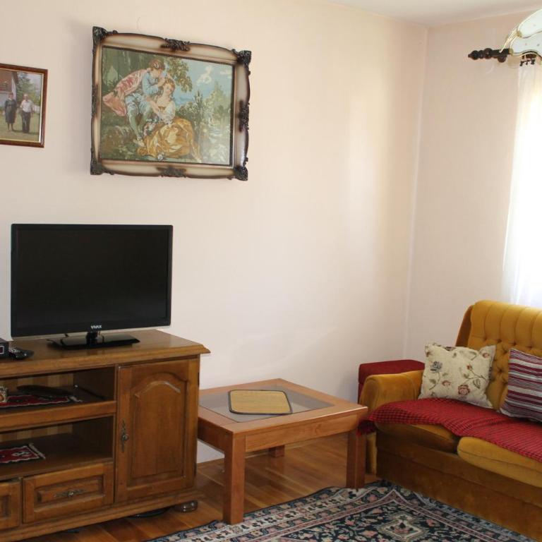 Guest House Milena - Apartment with Terrace - 22