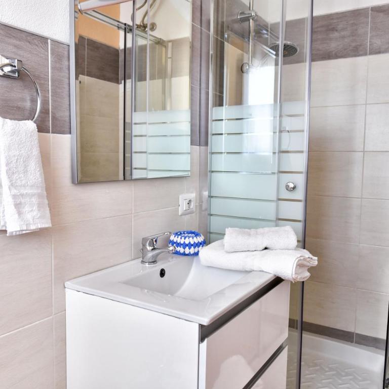 Casa Basilia - Deluxe Room (2 Adults + 1 Child) - 3