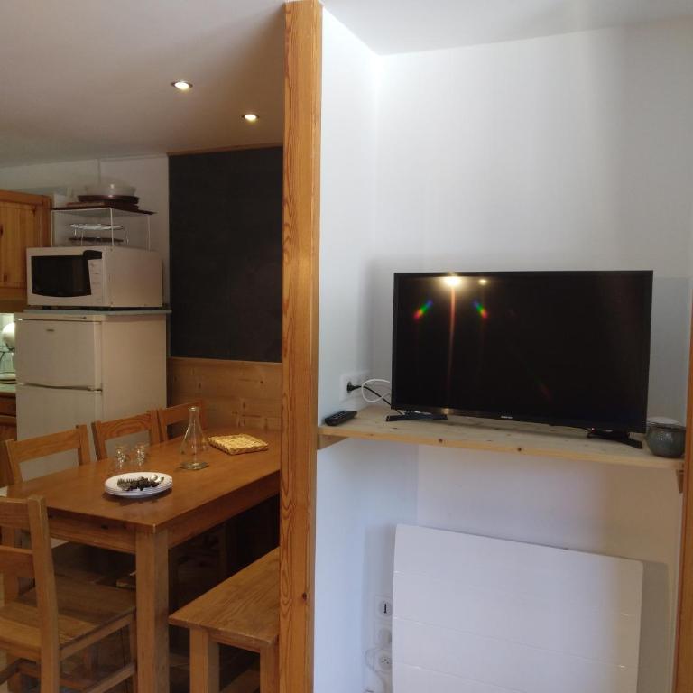 travelski home classic - Résidence Les Glaciers - Apartment mit 1 Schlafzimmer - 11