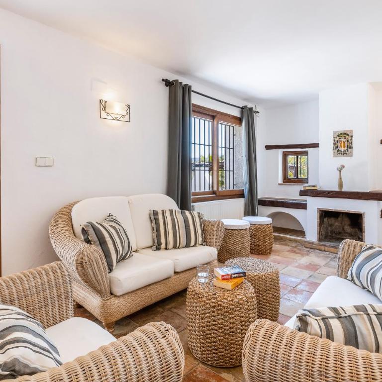 Casa Rosalia by Aguilarent - Villa - 84