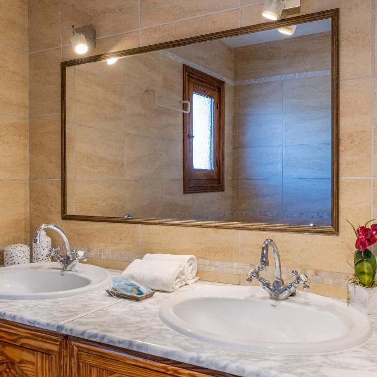 Casa Rosalia by Aguilarent - Villa - 77