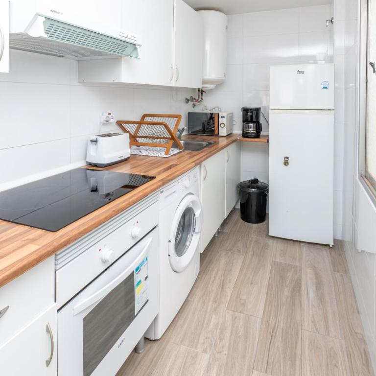 Nice 3BR in Fuengirola Centre near the beach - Apartamento de 3 dormitorios - 11