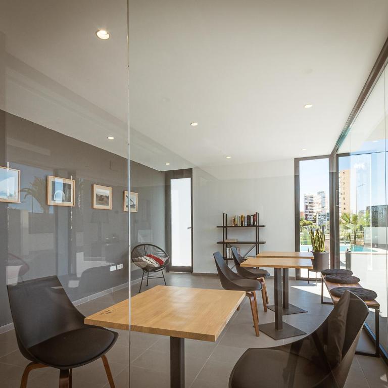 Modern sea front Sea Waves - Two-Bedroom Apartment - 29