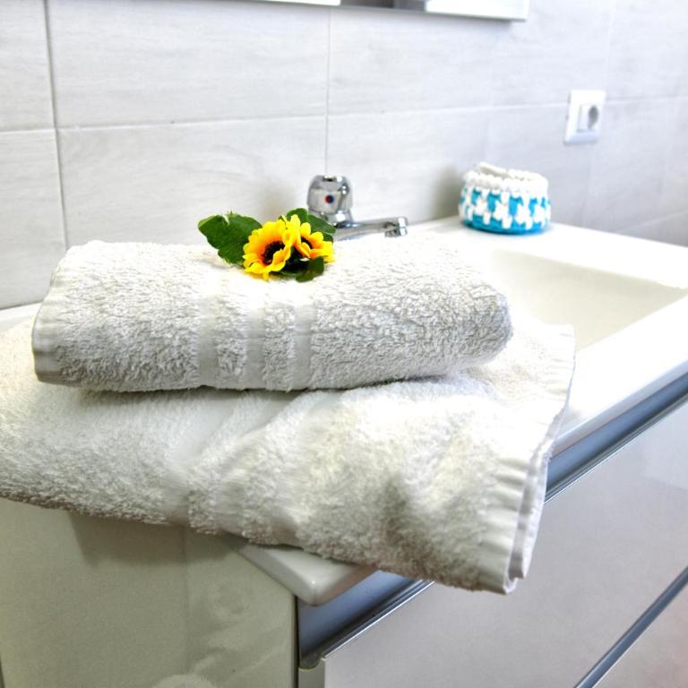 Casa Basilia - Deluxe Room (2 Adults + 1 Child) - 11