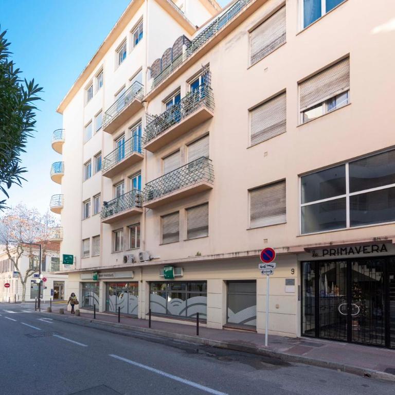 Robert Soleau bright design flat center of Antibes - Appartement - 11