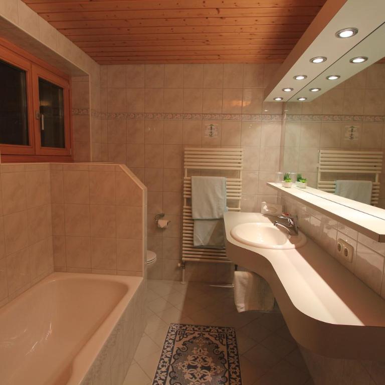 Pension Bergland - Superior Doppelzimmer - 5