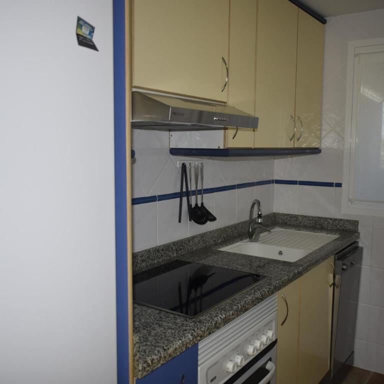 Anacasa Playasol Mediterranea AP2243 - Apartamento con vistas a la piscina - 14