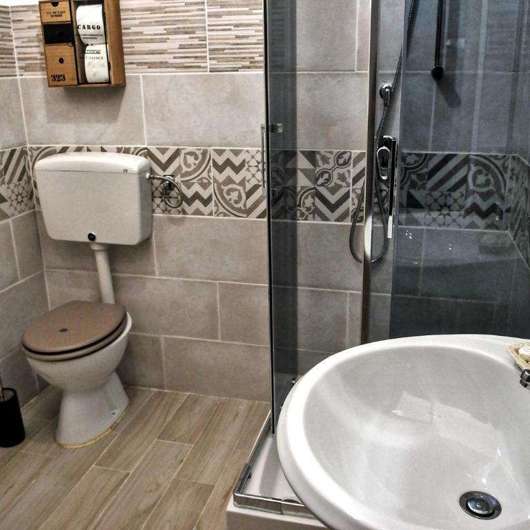 NIVALU' Guest House - Appartamento con 3 Camere da Letto - 10