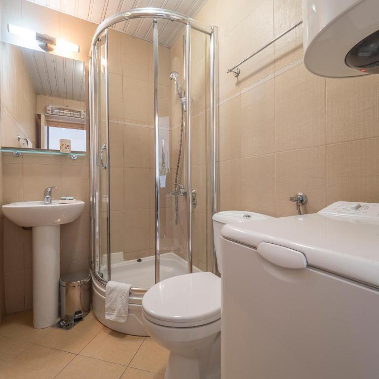 Sea view Two bedroom Family Apartment with pool - Sunset Ivanovići - Apartment with Sea View - 19