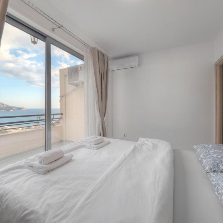 Sea view Two bedroom Family Apartment with pool - Sunset Ivanovići - Apartment with Sea View - 1