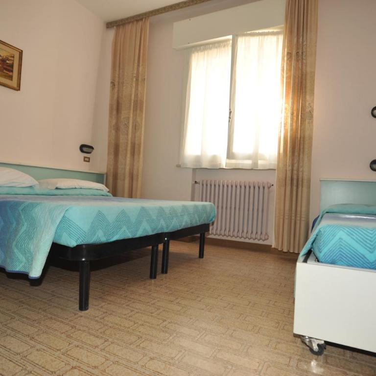 Hotel Metron - Camera Quadrupla - 2