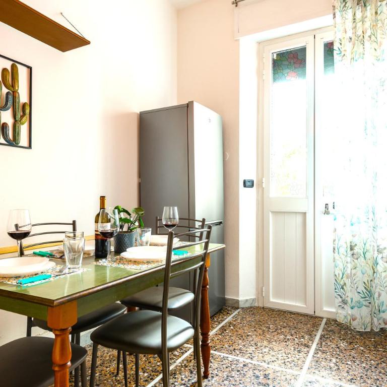 Hostly - The Urban Garden House - 3 Bedrooms, Garden, Great Location! - Appartamento con 3 Camere da Letto - 21