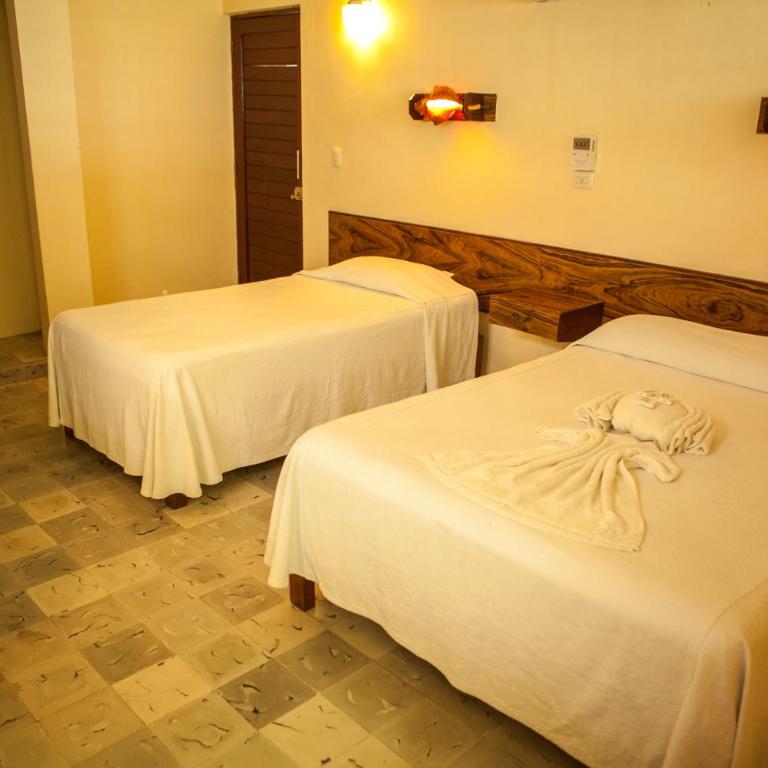 Hotel Laguna Bacalar - Superior Double Room with Two Double Beds - 3