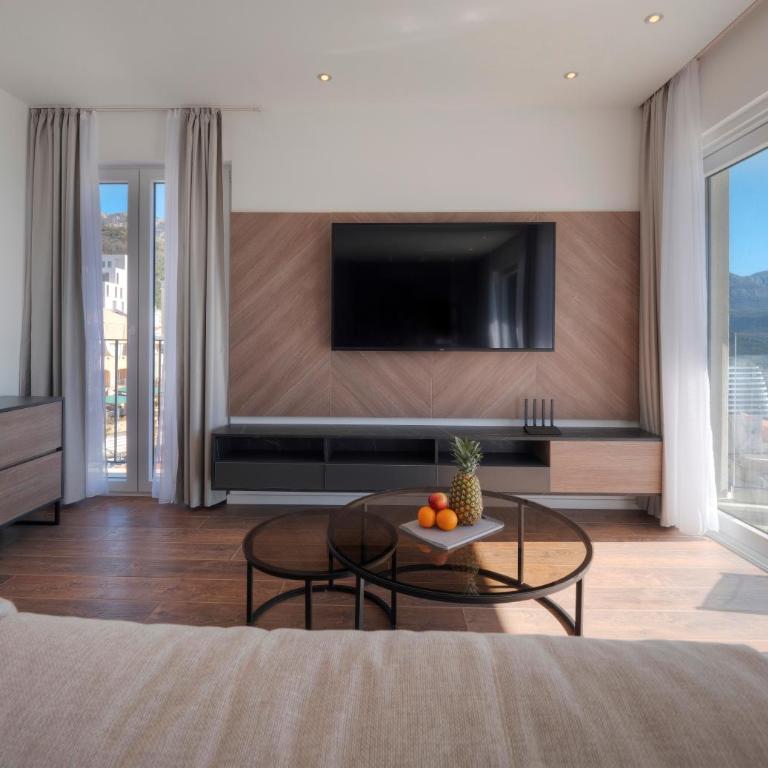 Horizon Two bedroom Penthouse with Hot tub - Two-Bedroom Apartment - 16