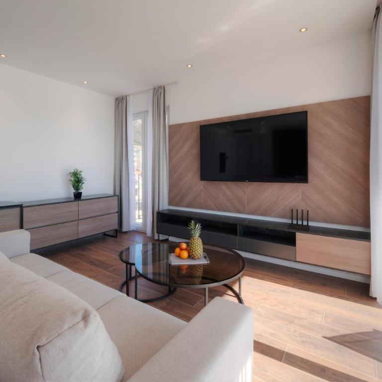 Horizon Two bedroom Penthouse with Hot tub - Two-Bedroom Apartment - 17