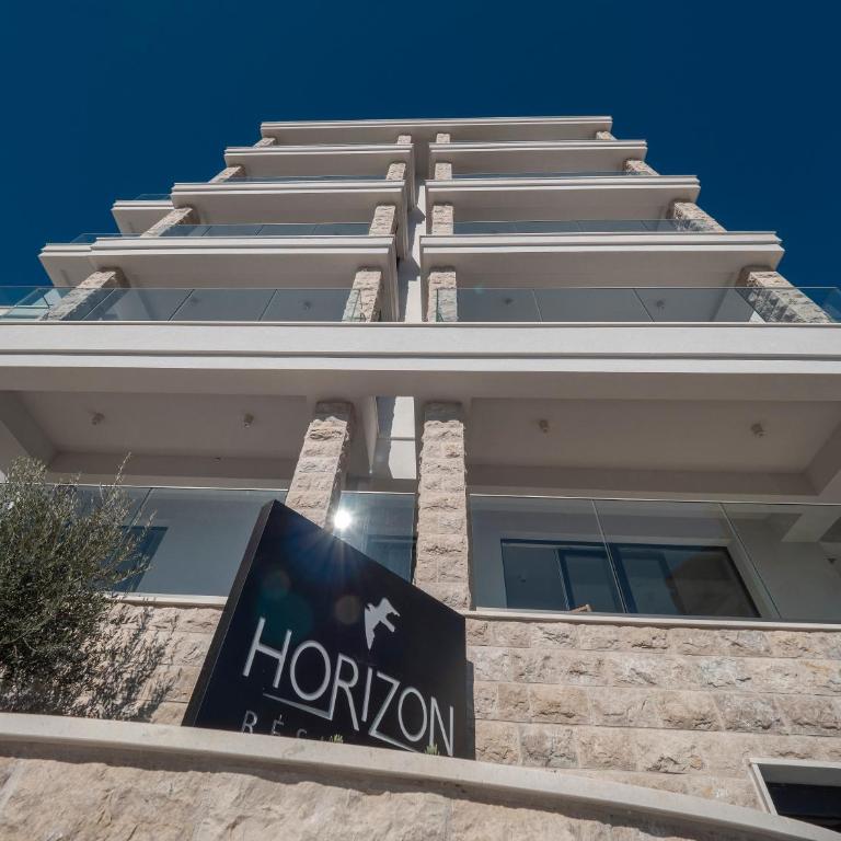 Horizon Two bedroom Penthouse with Hot tub - Two-Bedroom Apartment - 31