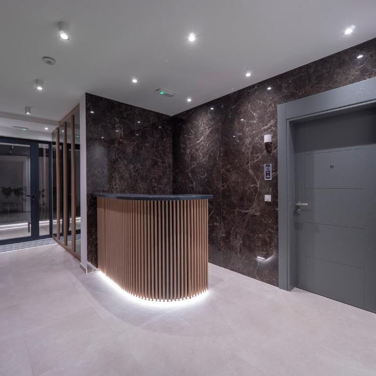 Horizon Two bedroom Penthouse with Hot tub - Two-Bedroom Apartment - 22