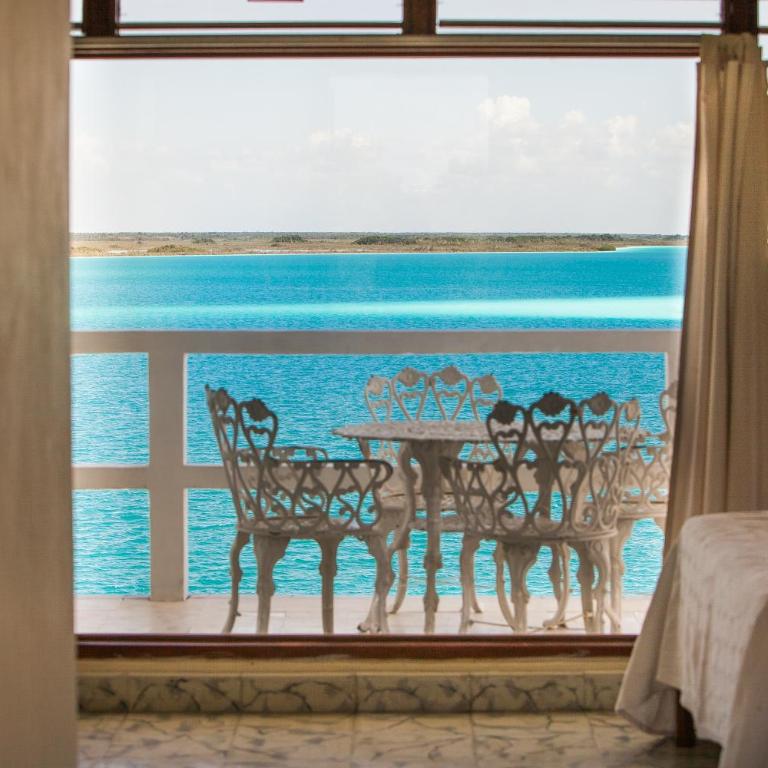 Hotel Laguna Bacalar - Superior Double Room with Two Double Beds - 2