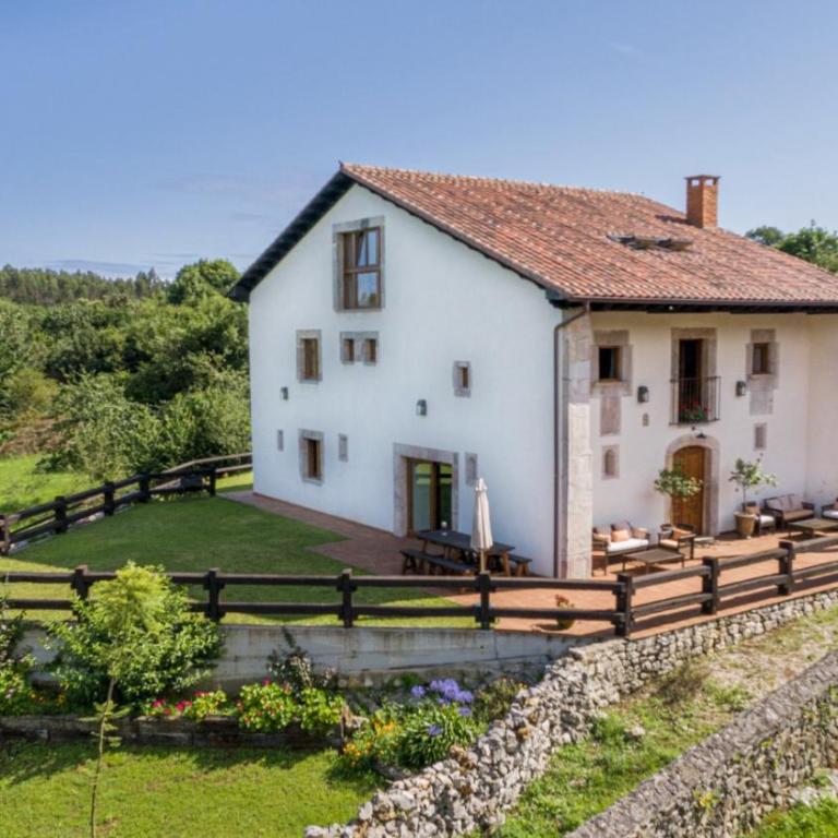 Casa Rural Llanes Asturias - Six-Bedroom House - 23