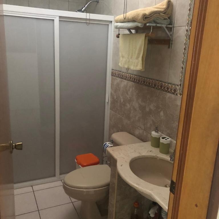 Amplio y cómodo al Sur de Zapopan - Two-Bedroom House - 9