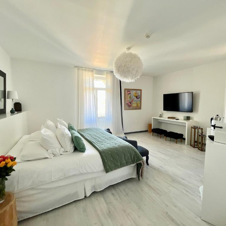 Belfry & Spa by Ligne St Barth - Suite Familiale avec Balcon et Accès Gratuit au Spa - Vue sur Sanctuaire - 8