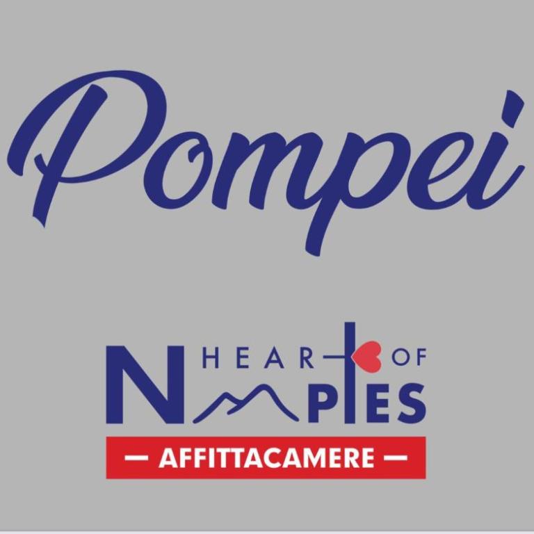 HEART OF NAPLES - Deluxe Room (2 Adults + 1 Child) - 10